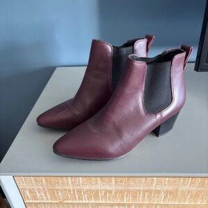 Elegant Maroon Ankle Booties